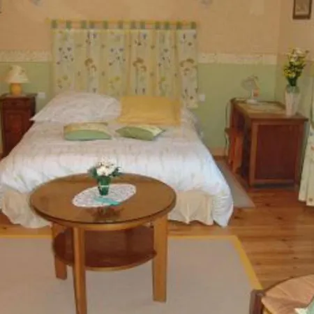 Maison De Charme De 1851 Au Coeur Des Cotes De Meuse - Fr-1-585-119 Bed & Breakfast Watronville