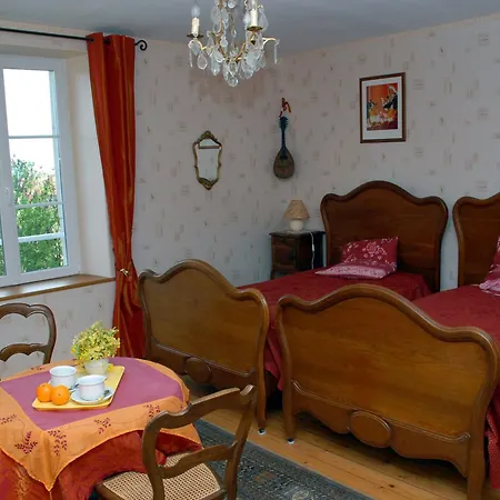 Maison De Charme De 1851 Au Coeur Des Cotes De Meuse - Fr-1-585-119 3*